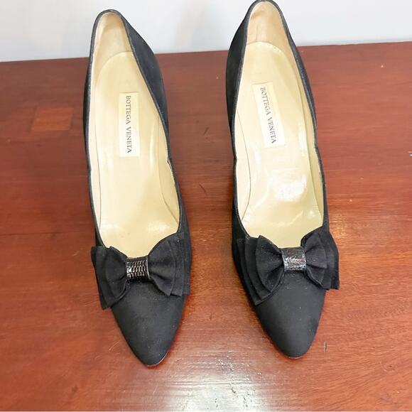 Bottega Veneta Black 7AA Suede Bow  3” Heels Pumps Shoe Classic Designer Italy - Picture 8 of 13